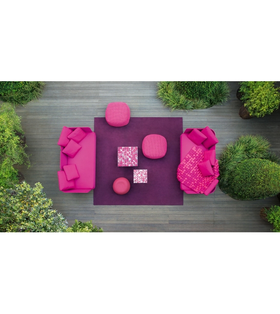 Berry Paola Lenti Pouf