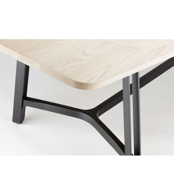 S 1092 Thonet Table