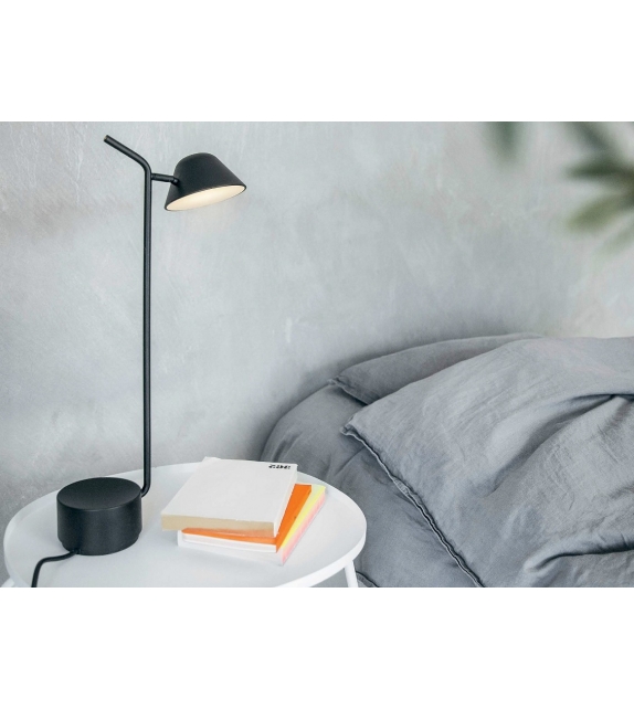 Peek Menu Table Lamp