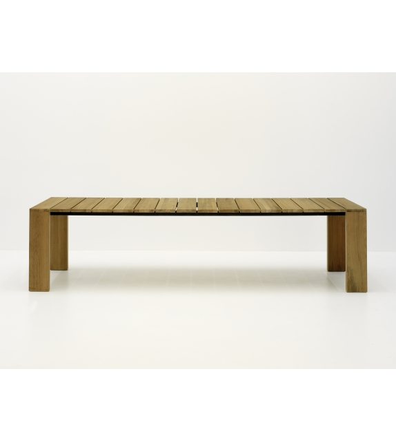 Pier Roda Table