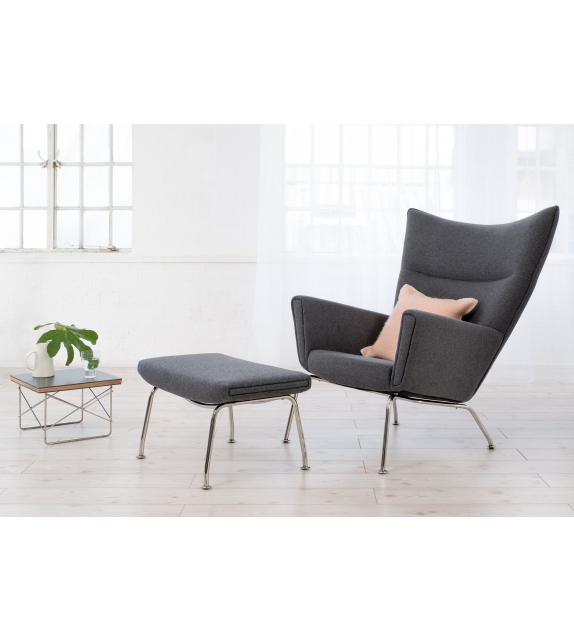 CH445 Wing Chair Carl Hansen & Søn