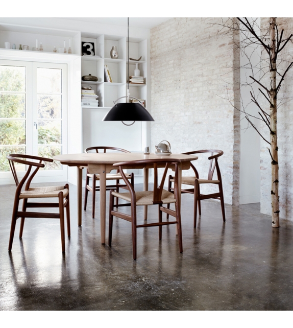 CH337 Carl Hansen & Søn Table