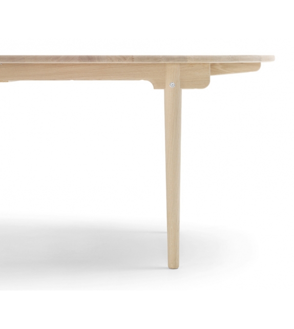 CH338 Carl Hansen & Søn Table