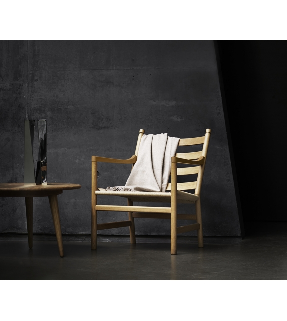 CH008 Carl Hansen & Søn Mesita