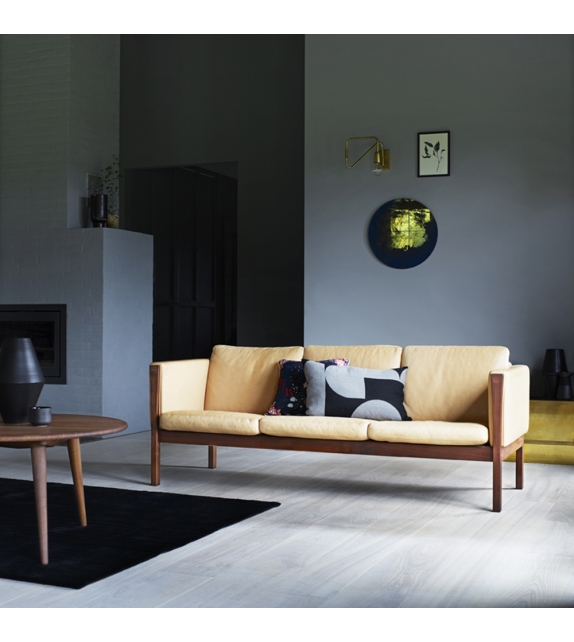 CH008 Carl Hansen & Søn Coffee Table