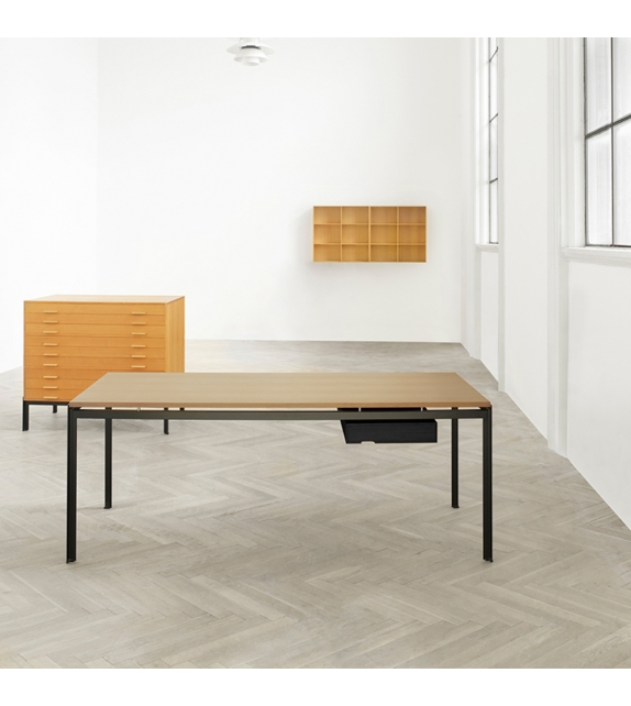 PK52A Student Desk Carl Hansen & Søn Scrivania