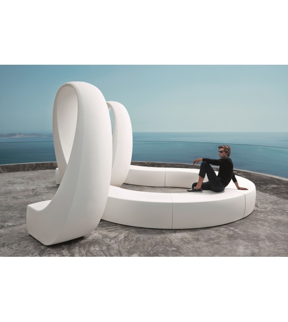 And Vondom Bench