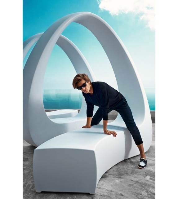 And Vondom Bench