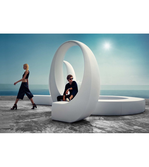 And Vondom Bench