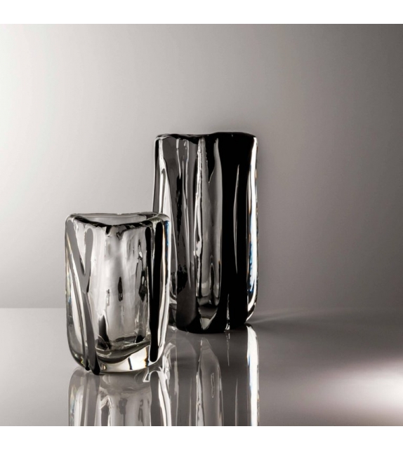 Venini Triangolo Black Belt Vase