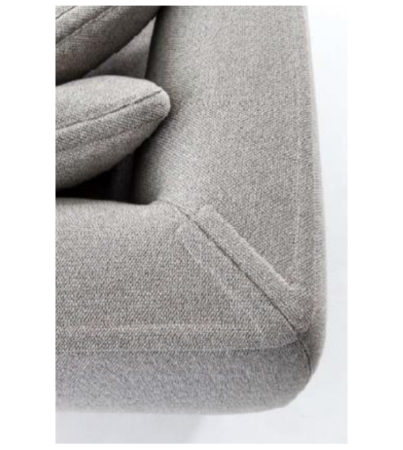 Cassina 553 Bowy-Sofa