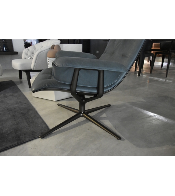 Healey Soft Walter Knoll Armchair