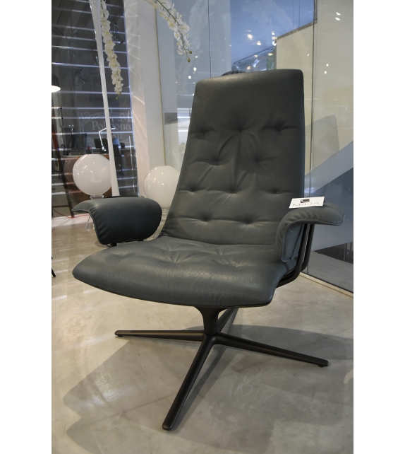 Healey Soft Walter Knoll Armchair