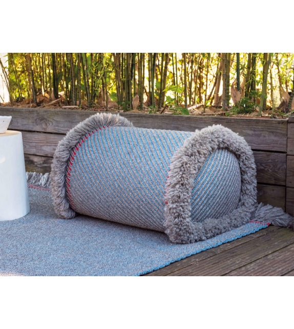 Garden Layers Gan Big Cylindrical Cushion