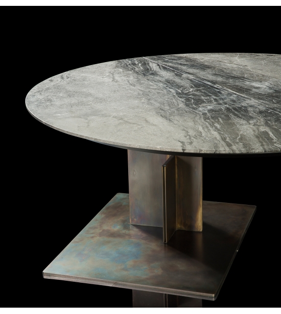 Shift Henge Table Lounge