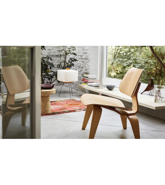 Akari 7A Vitra Stehleuchte