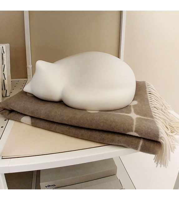 Resting Cat Vitra Scultura