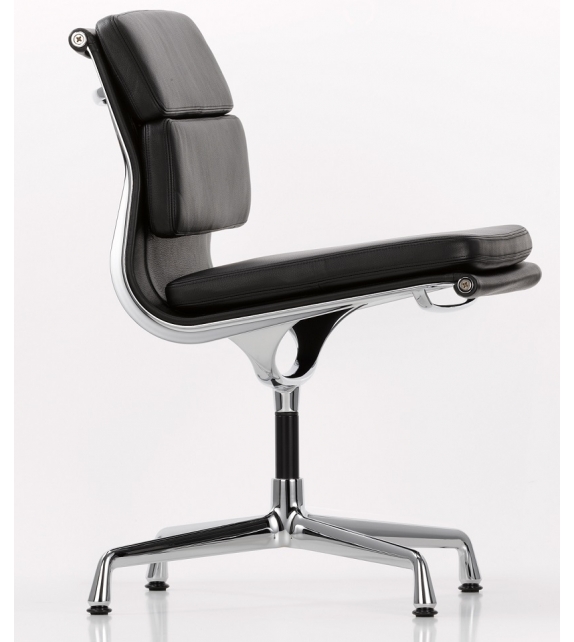 Vitra: Softpad Group  EA 205 Chair