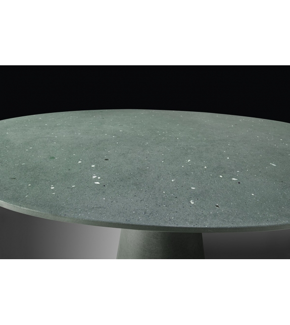 Rock Table MDF Italia Outdoor Tisch