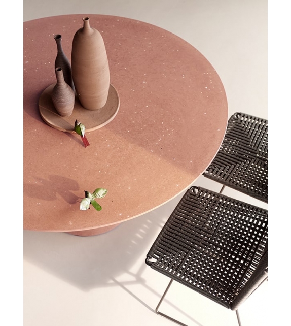 Rock Table MDF Italia Outdoor Tisch