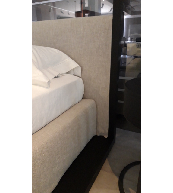 Ex Display - Alcova Bed Maxalto