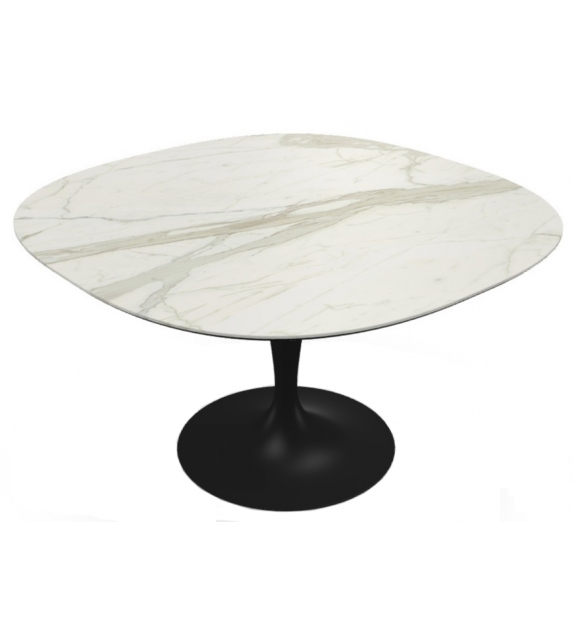 Flûte Shaped Sovet Table