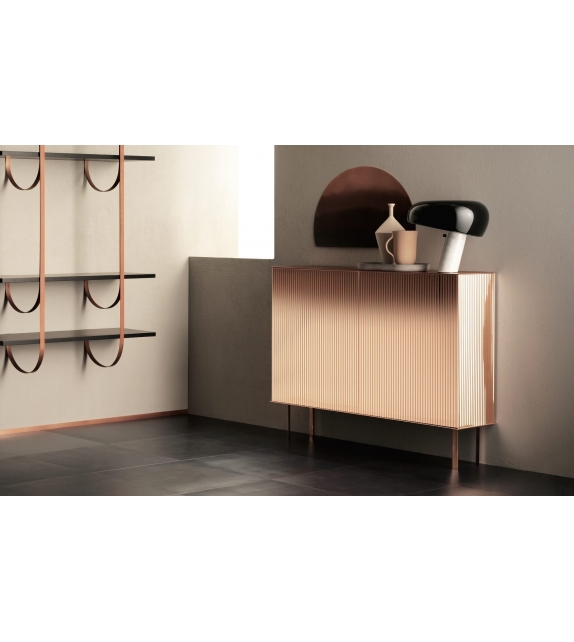 Elizabeth DeCastelli Mueble Contenedor