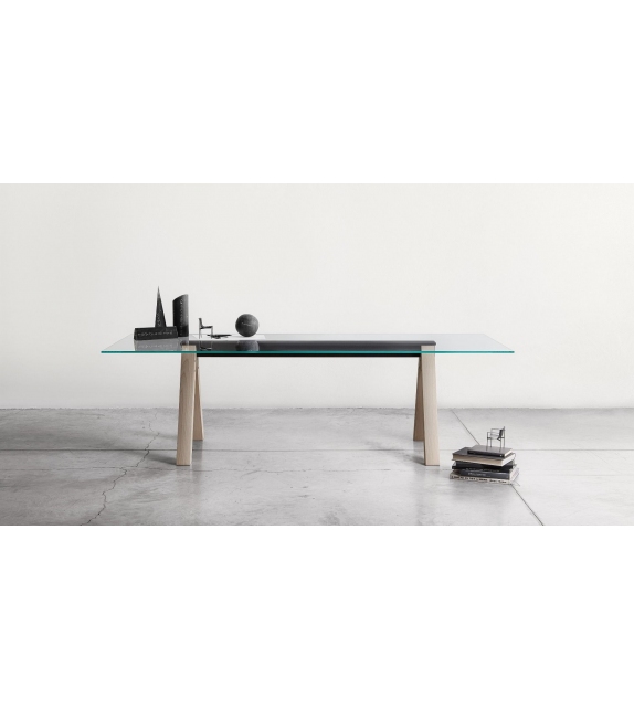 Sesto Lema Table