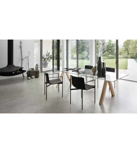 Sesto Lema Table