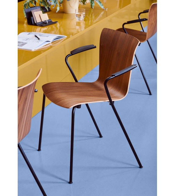 Vico Duo Fritz Hansen Armchair