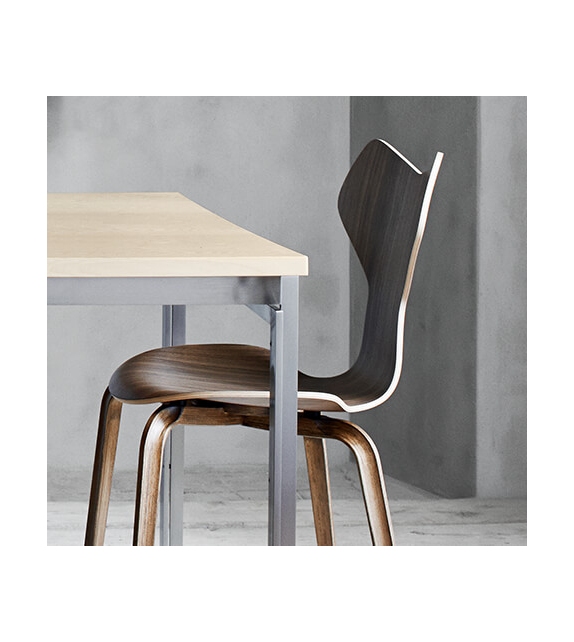 Grand Prix Silla con Patas de Madera Fritz Hansen