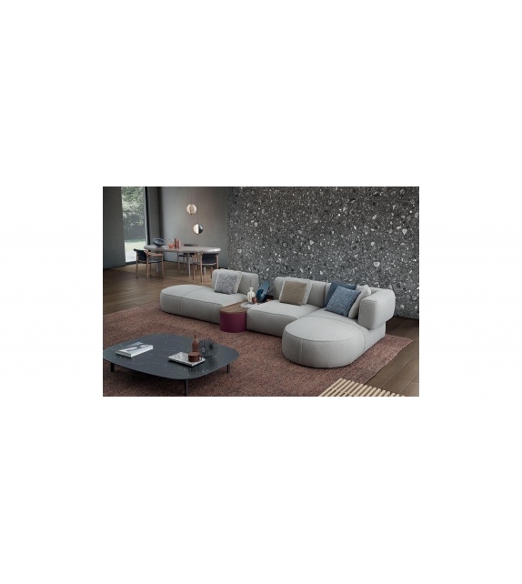 Cassina 553 Bowy-Sofa