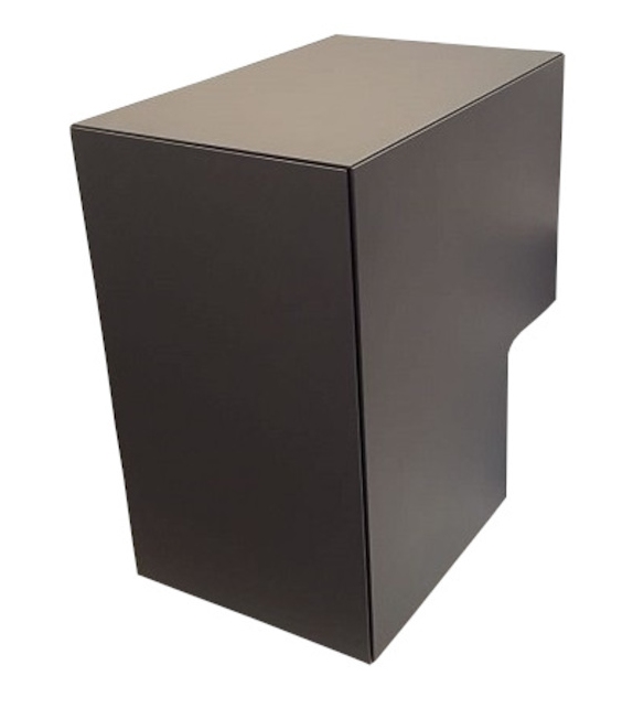 Formosa Accucciata Minotti Italia Bedside Table