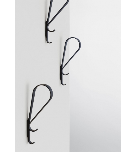 Coat Rack 109C Artek