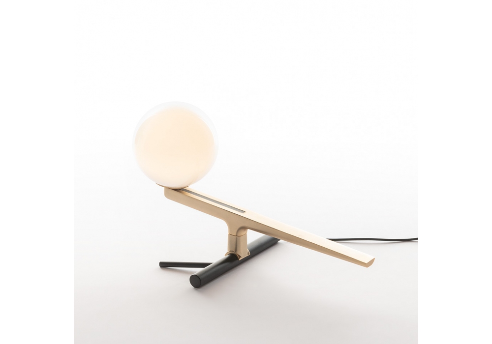 artemide bedside lamp