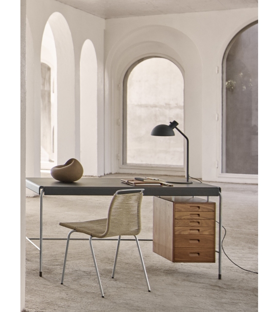 MO310 Carl Hansen & Søn Table Lamp