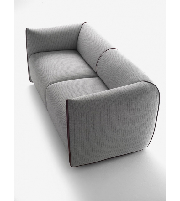 Mia MDF Italia Sofa