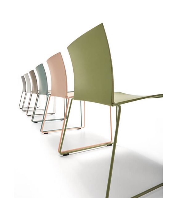 M1 MDF Italia Chair