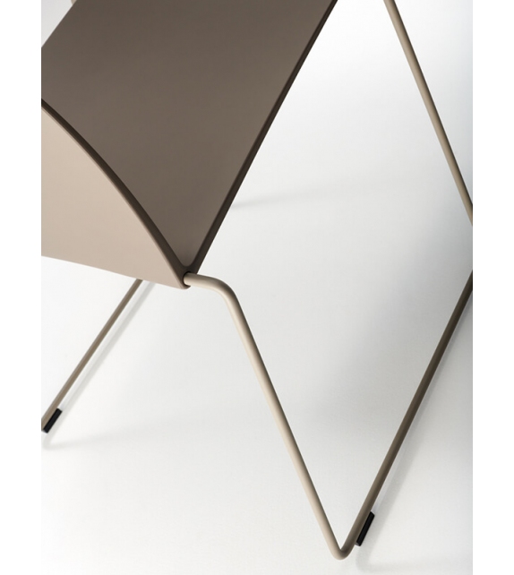 M1 MDF Italia Chair