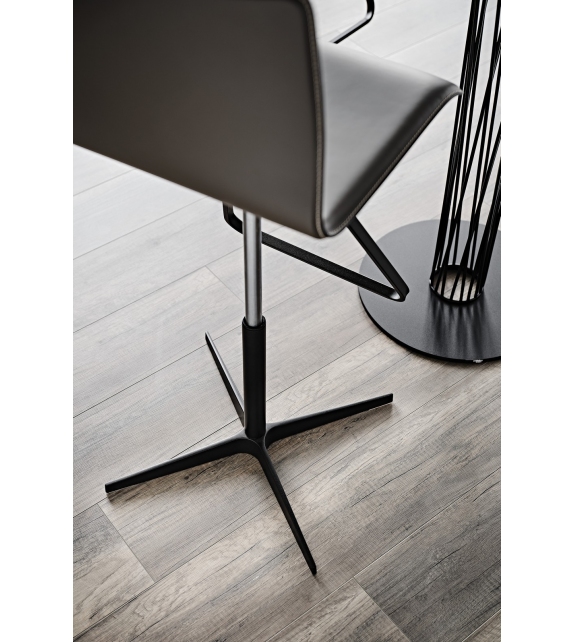 Toto X Cattelan Italia Stool