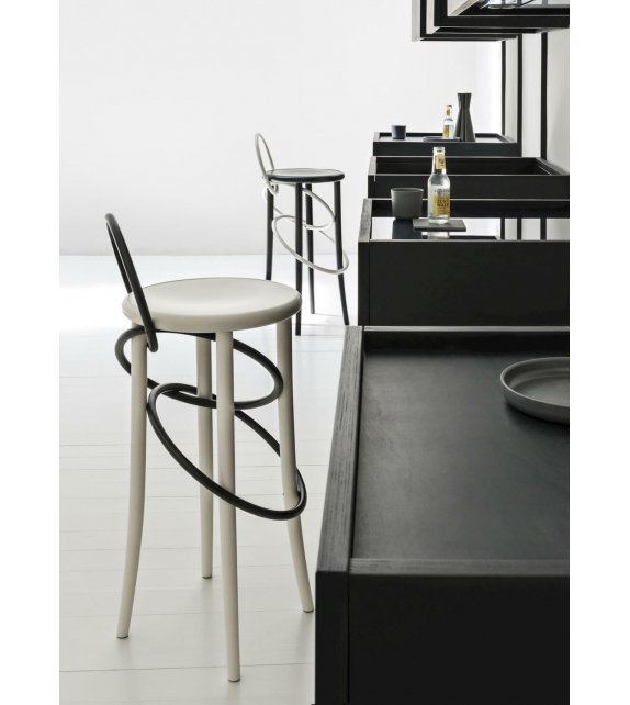 Cirque Gebrüder Thonet Vienna Stool