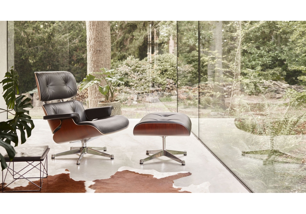 Ready for shipping - Lounge Chair & Ottoman Vitra - Milia Shop