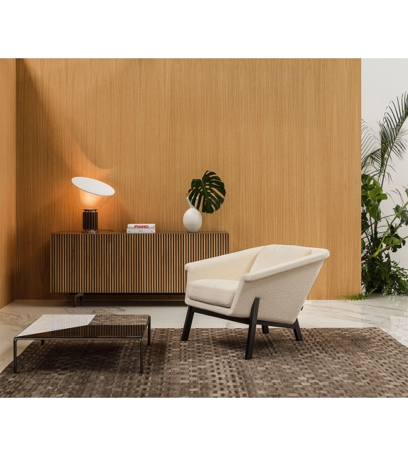 Sienna Casamania & Horm Armchair