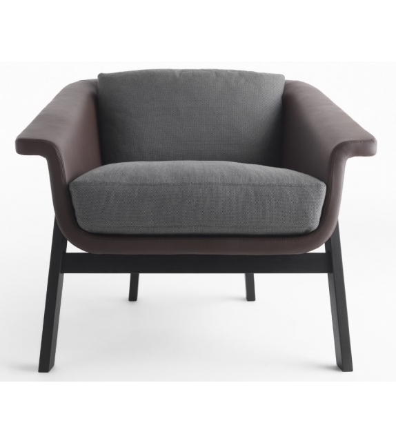 Sienna Casamania & Horm Armchair