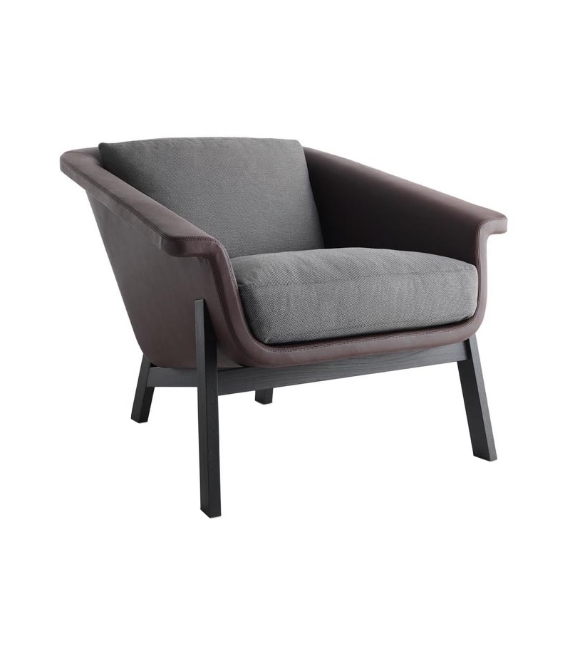 Sienna Casamania & Horm Armchair