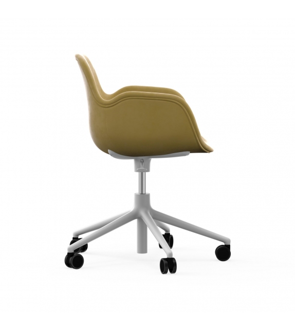 Form Normann Copenhagen Fauteuil Pivotante Tapissée