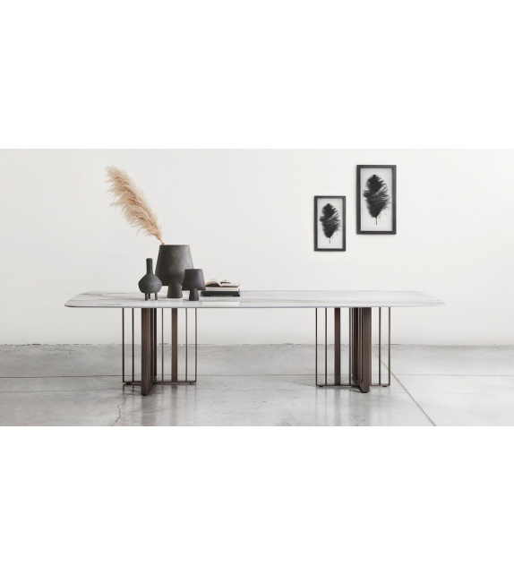 Shade Lema Table