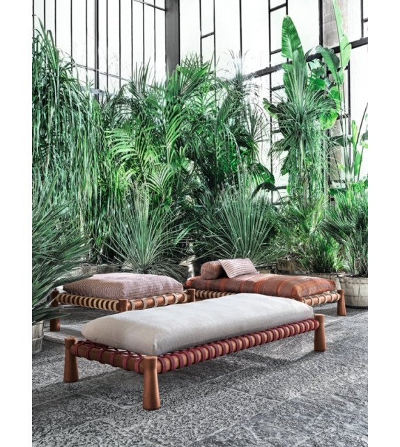 Guna Gervasoni Charpoy/Day Bed