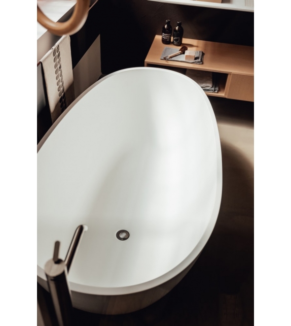 Spoon M Agape Bathtub