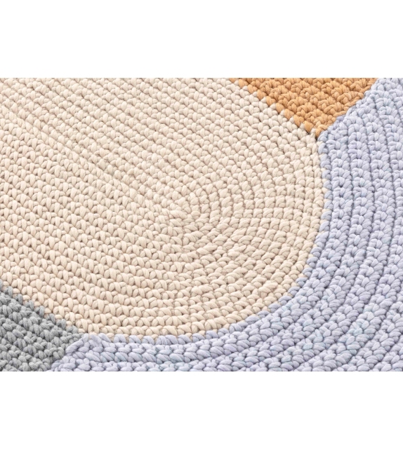 The Crochet Collection Gan Rug